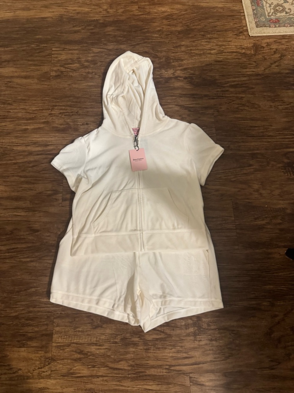 NWT juicy couture set size large